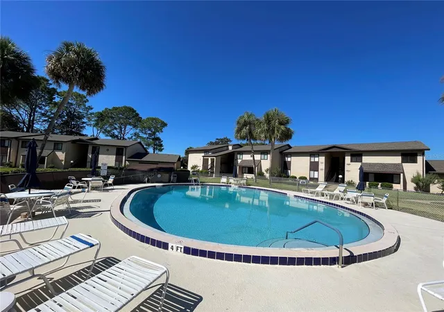 Listing Photo 3 - Condo for sale in building located at 647 Midway Dr, Ocala, FL 34472 - Unit #B