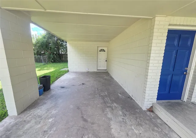 Photo 15 of Single family home for sale at 1813 Bond St, Plant City, FL 33563 | MLS# TB8544318 | Listing updated on 2026-09-02