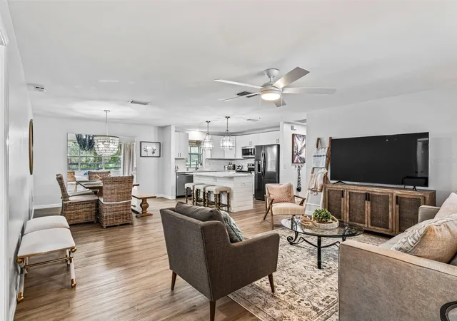 Photo 3 of Single family home for sale at 202 Juarez Way, Lady Lake, FL 32159 | MLS# G5117235 | Listing updated on 2026-09-24