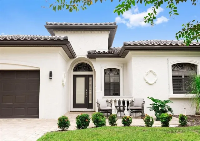 Photo 2 of Single family home for sale at 126 Rio Terra, Venice, FL 34285 | MLS# N6145578 | Listing updated on 2026-10-05