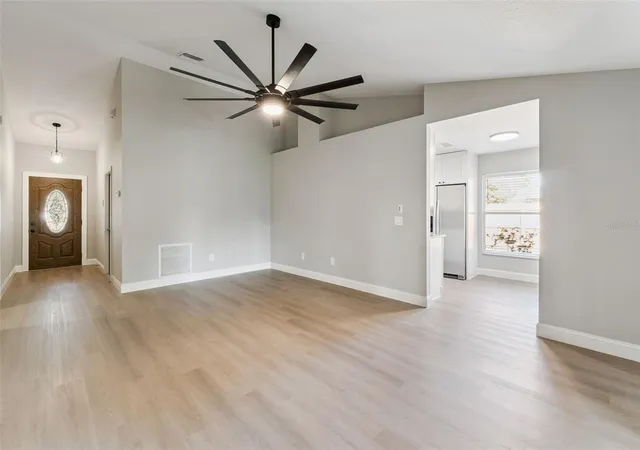 Photo 2 of Sale Pending at 564 Chula Woods Ct, Chuluota, FL 32766 | MLS# O6438101 | Listing updated on 2026-10-04
