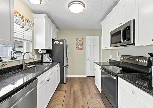 Photo 2 of Single family home for sale at 1339 Lajolla Cir, Lady Lake, FL 32159 | MLS# G5117238 | Listing updated on 2026-10-07