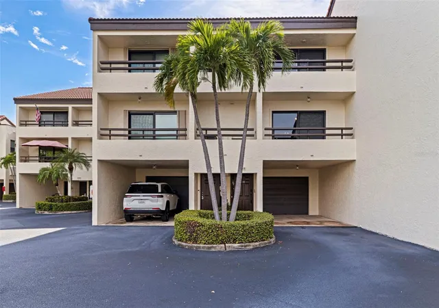Photo 1 of Townhouse for sale at 120 1st Street E #108, Saint Petersburg, FL 33715 | MLS# TB8544353 | Listing updated on 2026-09-13