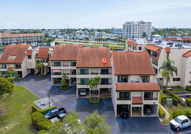 Photo 3 of Townhouse for sale at 120 1st Street E #108, Saint Petersburg, FL 33715 | MLS# TB8544353 | Listing updated on 2026-10-10