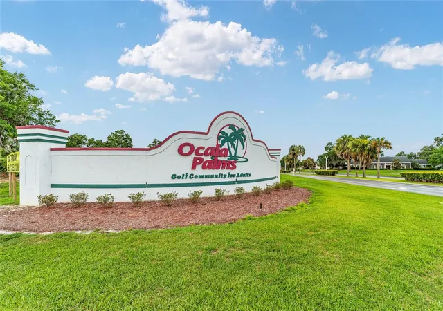 Photo 2 of Single family home for sale at 1923 Nw 50th Circle, Ocala, FL 34482 | MLS# OM731449 | Listing updated on 2026-09-13