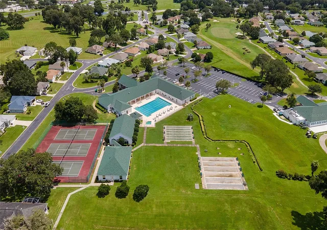 Photo 3 of Single family home for sale at 1923 Nw 50th Circle, Ocala, FL 34482 | MLS# OM731449 | Listing updated on 2026-09-13