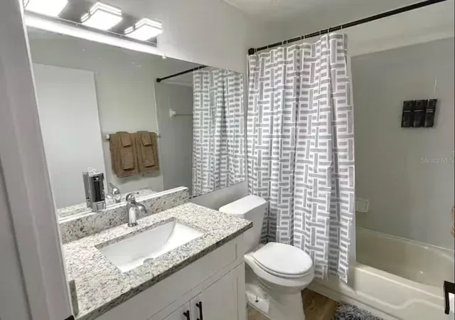 Photo 17 of Single family home for sale at 522 Rochester Loop, Davenport, FL 33897 | MLS# O6438117 | Listing updated on 2026-09-02