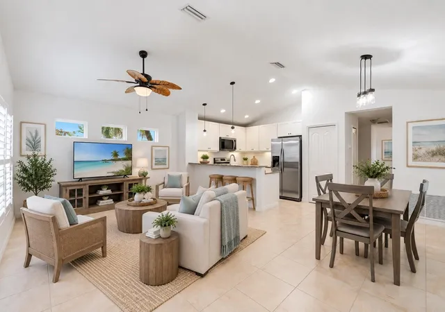 Photo 3 of Sale Pending at 12610 Shimmering Oak Cir, Venice, FL 34293 | MLS# A4704694 | Listing updated on 2026-10-01