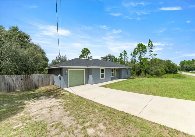 Photo 2 of Single family home for sale at 4762 Sw Gardenia Ct, Dunnellon, FL 34431 | MLS# OM731452 | Listing updated on 2026-09-04