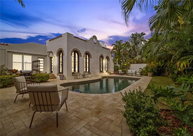 Photo 2 of Single family home for sale at 220 14th Avenue N, Saint Petersburg, FL 33701 | MLS# TB8544377 | Listing updated on 2026-09-14