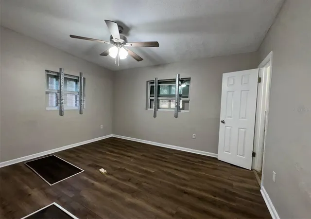 Photo 4 of Single family home for sale at 1612 28th Street, Orlando, FL 32805 | MLS# O6438154 | Listing updated on 2026-10-08