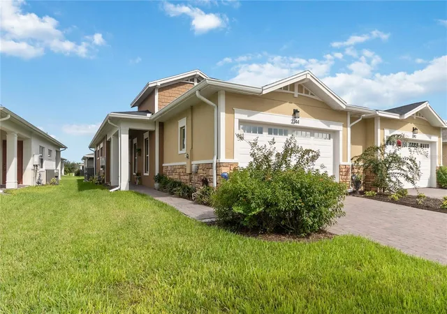 Photo 3 of Single family home for sale at 2344 Datura Loop, Saint Cloud, FL 34772 | MLS# S5156733 | Listing updated on 2026-10-21