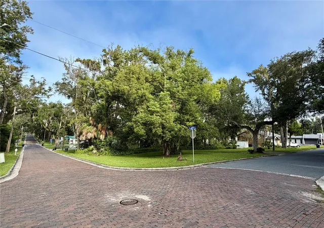 Photo 3 of Land for sale at E Liberty St, Brooksville, FL 34601 | MLS# TB8544397 | Listing updated on 2026-09-02