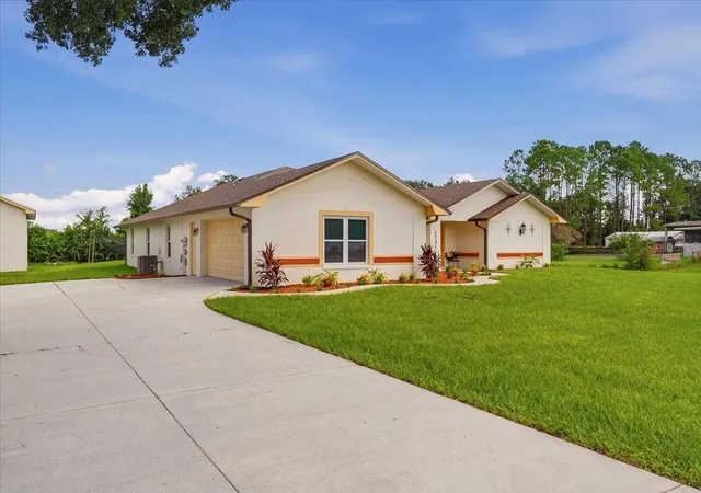 Photo 2 of Sale Pending at 1731 Brangus Dr, Lakeland, FL 33810 | MLS# L4964725 | Listing updated on 2026-09-18