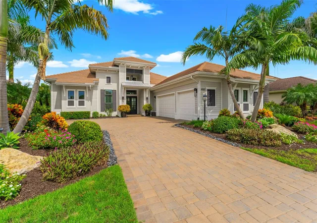 Photo 1 of Single family home for sale at 4925 Benito Ct, Bradenton, FL 34211 | MLS# A4704715 | Listing updated on 2026-10-06