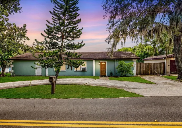 Photo 4 of Single family home for sale at 6850 Indiana Ave, New Port Richey, FL 34653 | MLS# TB8544417 | Listing updated on 2026-09-21