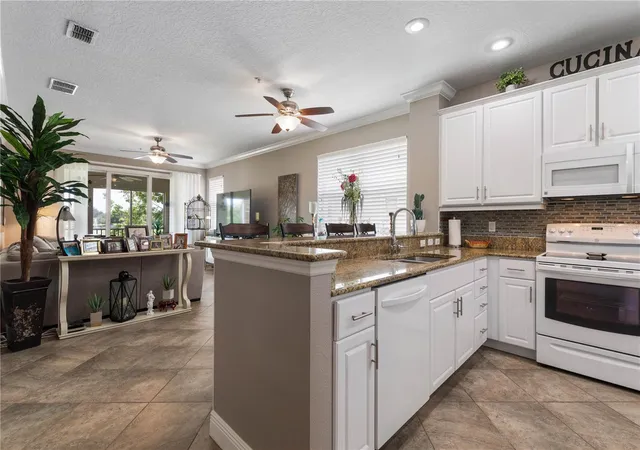Listing Photo 3 - Condo for sale in building located at 65 Riverview Bend S, PALM COAST, FL 32137 - Unit #1724
