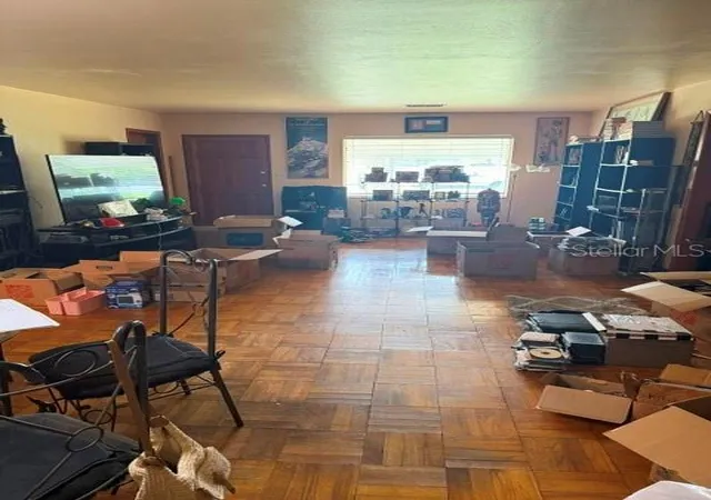 Photo 3 of Single family home for sale at 3809 W Horatio St, Tampa, FL 33609 | MLS# TB8544421 | Listing updated on 2026-09-02