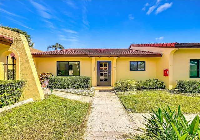 Photo 2 of Condo for sale at 1229 58th Street W #1229, Bradenton, FL 34209 | MLS# A4704721 | Listing updated on 2026-09-22