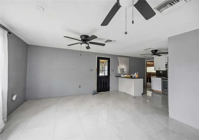Photo 2 of Single family home for sale at 4275 Southland Ave, Port Charlotte, FL 33953 | MLS# D6148636 | Listing updated on 2026-10-23