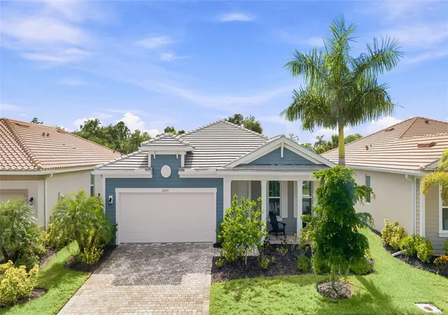 Photo 2 of Single family home for sale at 20285 Symphony Pl, Venice, FL 34293 | MLS# A4704724 | Listing updated on 2026-09-16