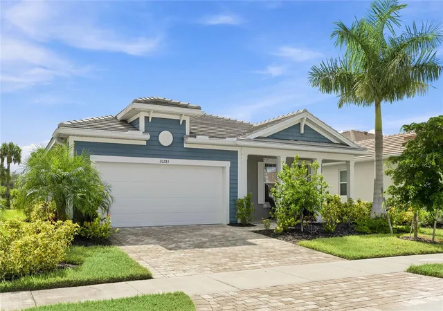 Photo 3 of Single family home for sale at 20285 Symphony Pl, Venice, FL 34293 | MLS# A4704724 | Listing updated on 2026-09-16