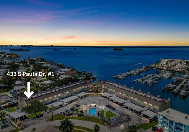 Photo 4 of Condo for sale at 433 S Paula Dr #1, Dunedin, FL 34698 | MLS# TB8544426 | Listing updated on 2026-09-22