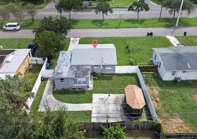 Photo 4 of Single family home for sale at 7210 Dr Martin Luther King Jr St N, Saint Petersburg, FL 33702 | MLS# TB8544427 | Listing updated on 2026-09-23