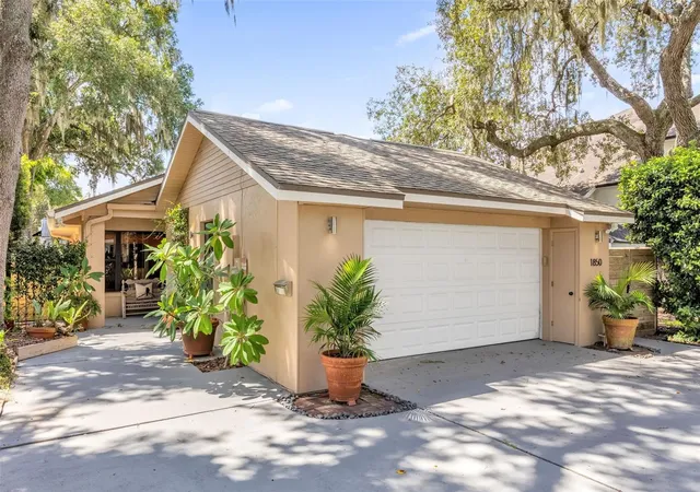 Photo 1 of Single family home for sale at 1850 Bryan Ave, Winter Park, FL 32789 | MLS# O6438184 | Listing updated on 2026-10-11