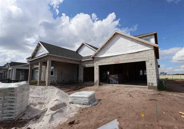 Photo 2 of Single family home for sale at 5406 Lassen St, Saint Cloud, FL 34771 | MLS# O6438185 | Listing updated on 2026-10-02