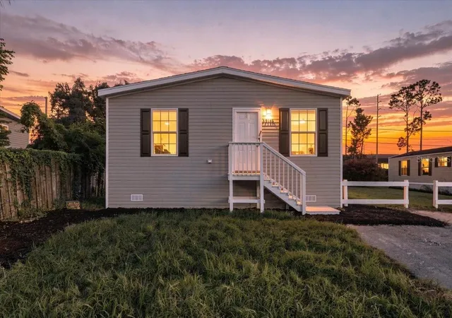 Photo 1 of Manufactured home for sale at 39148 Orient Ave, Zephyrhills, FL 33542 | MLS# P4939742 | Listing updated on 2026-09-05