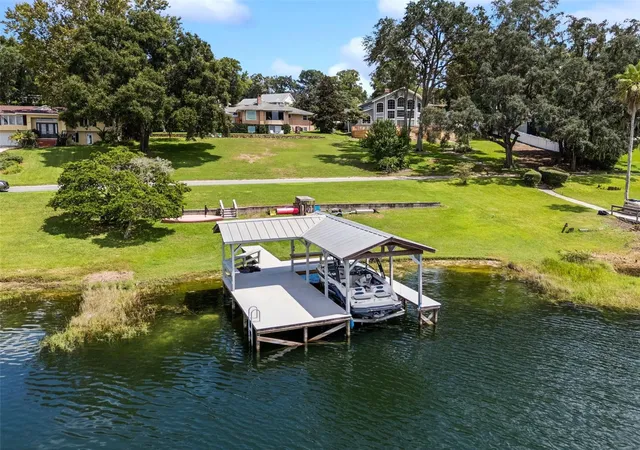 Photo 1 of Single family home for sale at 2422 Topping Pl, Eustis, FL 32726 | MLS# O6438200 | Listing updated on 2026-10-08
