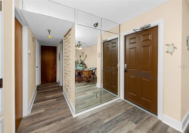Photo 4 of Condo for sale at 19727 Gulf Blvd #F1, Indian Shores, FL 33785 | MLS# TB8544467 | Listing updated on 2026-09-17