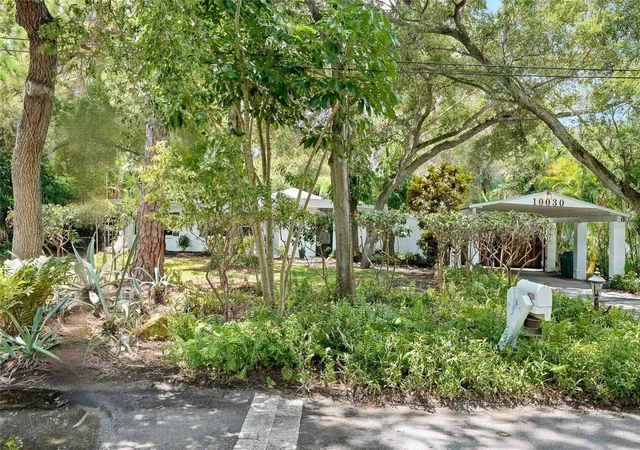 Photo 40 of Single family home for sale at 10030 59th Avenue N, Saint Petersburg, FL 33708 | MLS# TB8544481 | Listing updated on 2026-09-15