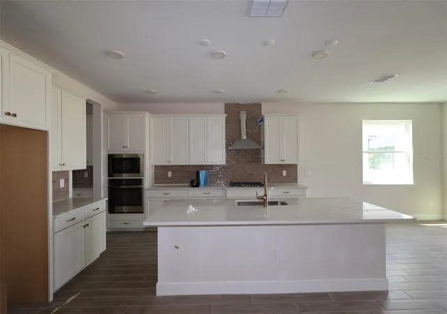Photo 3 of Single family home for sale at 5400 Lassen St, Saint Cloud, FL 34771 | MLS# O6438212 | Listing updated on 2026-10-21