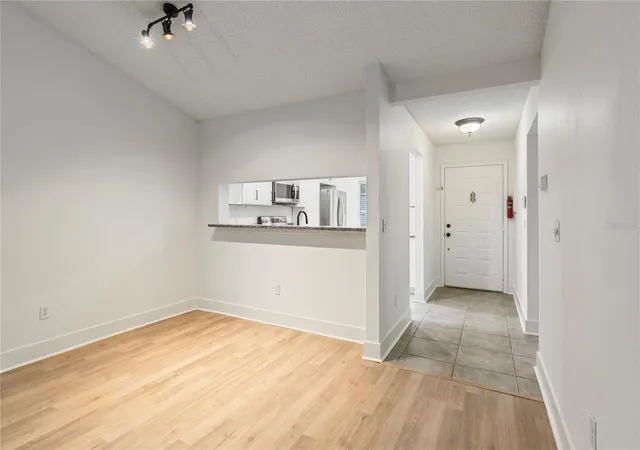 Single family home for sale at 321 Dover Ct E, SAFETY HARBOR, FL 34695 | MLS# TB8544488 | Listing updated on 2026-10-07