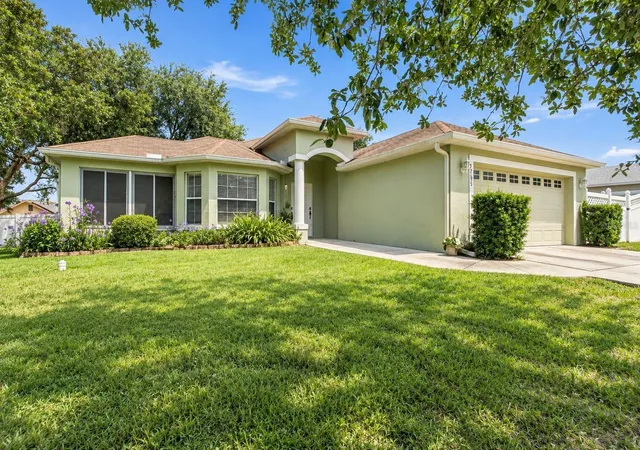 Photo 1 of Single family home for sale at 7195 Toledo Rd, Spring Hill, FL 34606 | MLS# W7889103 | Listing updated on 2026-10-14