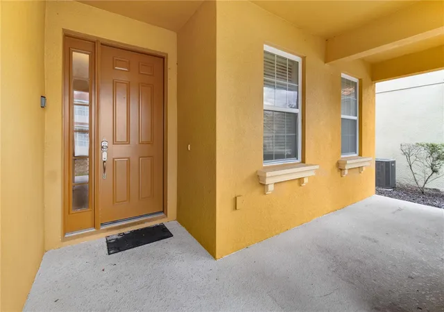 Photo 4 of Single family home for sale at 5253 Oakbourne Ave, Davenport, FL 33837 | MLS# O6438221 | Listing updated on 2026-10-08