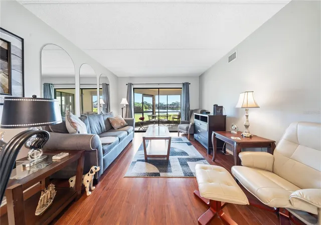 Photo 4 of Condo for sale at 317 Woodlake Wynde, Oldsmar, FL 34677 | MLS# TB8544505 | Listing updated on 2026-10-06
