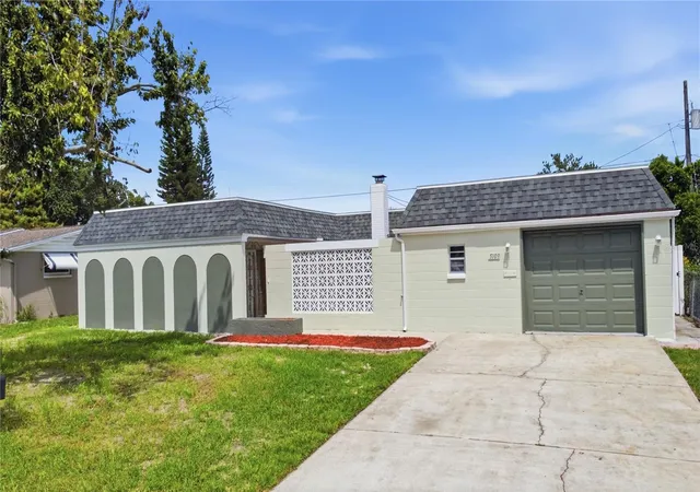 Photo 3 of Single family home for sale at 5109 Tilson Dr, New Port Richey, FL 34652 | MLS# TB8544507 | Listing updated on 2026-10-06