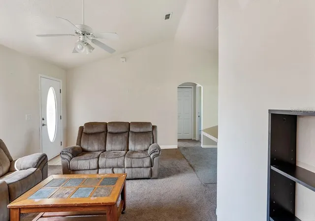 Photo 4 of Single family home for sale at 87 Dogwood Dr Cir, Ocala, FL 34472 | MLS# P4939743 | Listing updated on 2026-09-15