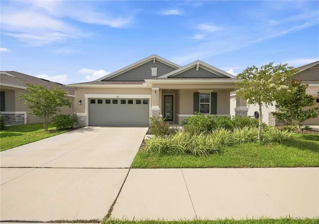 Photo 1 of Single family home for sale at 987 Griffon Ave, Lake Alfred, FL 33850 | MLS# O6438237 | Listing updated on 2026-09-23