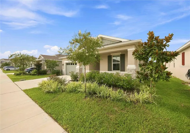 Photo 3 of Single family home for sale at 987 Griffon Ave, Lake Alfred, FL 33850 | MLS# O6438237 | Listing updated on 2026-09-23