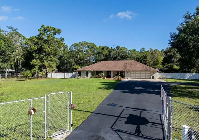 Photo 1 of Sale Pending at 17535 Wellfield Ct, Lutz, FL 33558 | MLS# TB8544560 | Listing updated on 2026-09-30
