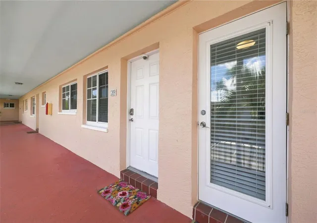 Photo 3 of Condo for sale at 19417 Gulf Blvd #C209, Indian Shores, FL 33785 | MLS# TB8544570 | Listing updated on 2026-09-23