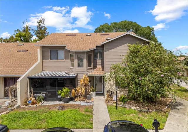 Photo 3 of Townhouse for sale at 656 Olympic Dr #17-3, Ocoee, FL 34761 | MLS# TB8544574 | Listing updated on 2026-10-05