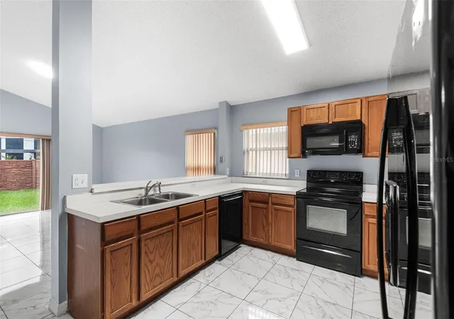 Photo 2 of Single family home for sale at 7814 Elmstone Cir, Orlando, FL 32822 | MLS# O6438272 | Listing updated on 2026-10-17