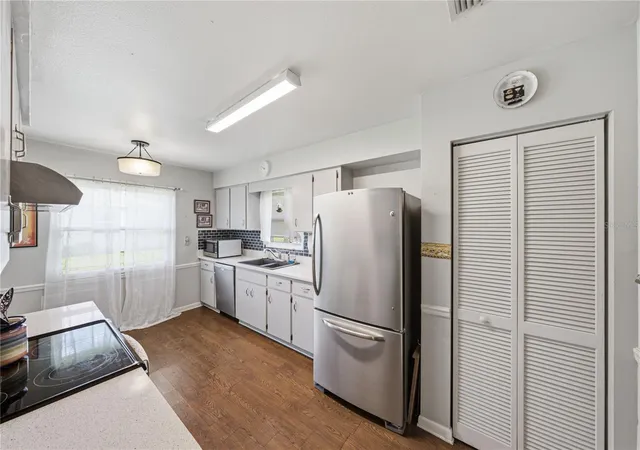 Photo 1 of Single family home for sale at 1816 Masters Ln, Lakeland, FL 33810 | MLS# L4964734 | Listing updated on 2026-09-14