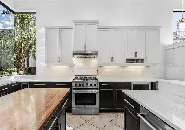 Photo 3 of Single family home for sale at 7184 Whitemarsh Cir, Lakewood Ranch, FL 34202 | MLS# TB8544587 | Listing updated on 2026-10-14