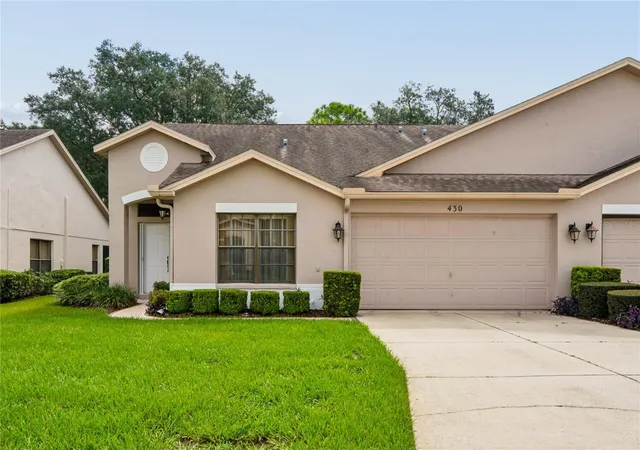 Photo 1 of Single family home for sale at 430 Candlestone Ct, Spring Hill, FL 34609 | MLS# W7889117 | Listing updated on 2026-09-08